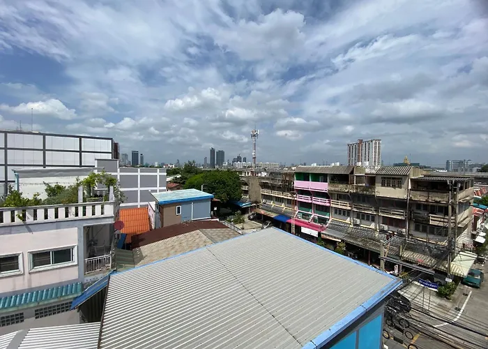 Ladapan Mansion