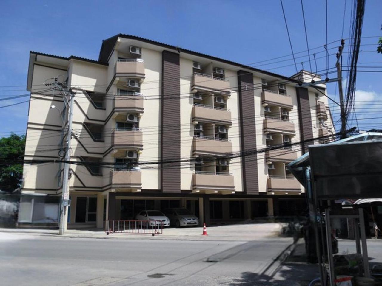 Ladapan Mansion